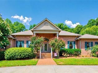 228 Greenfield Ct, Lexington, NC 27295