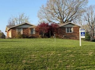 1310 W Center St, Madisonville, KY 42431