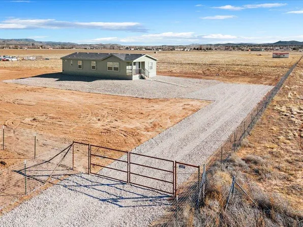 24921 N Verdot Road, Paulden, AZ 86334