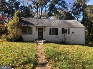 3406 Luttrell Rd, Annandale, VA 22003