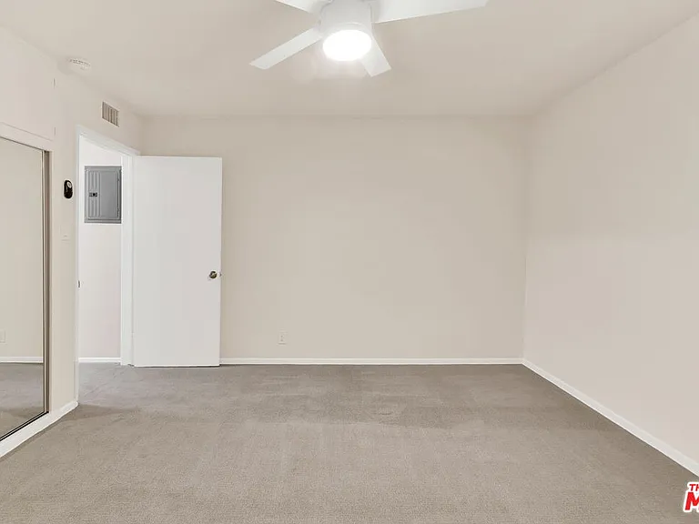 115 Marguerita Ave #C — Photo 24
