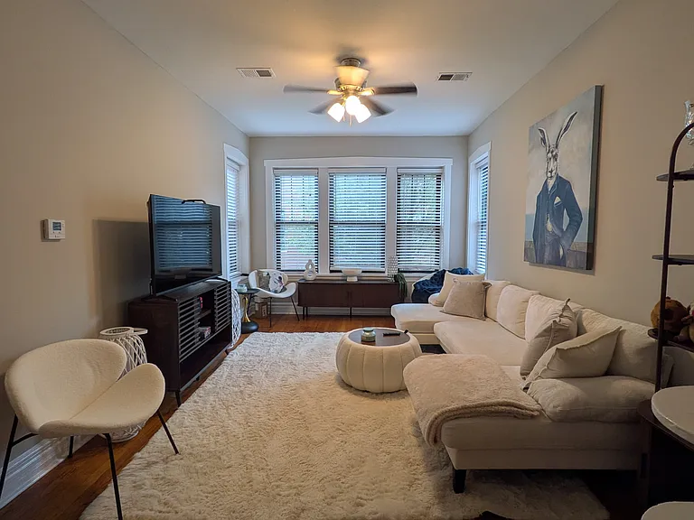 5022 N Winthrop Ave #2W — Photo 6