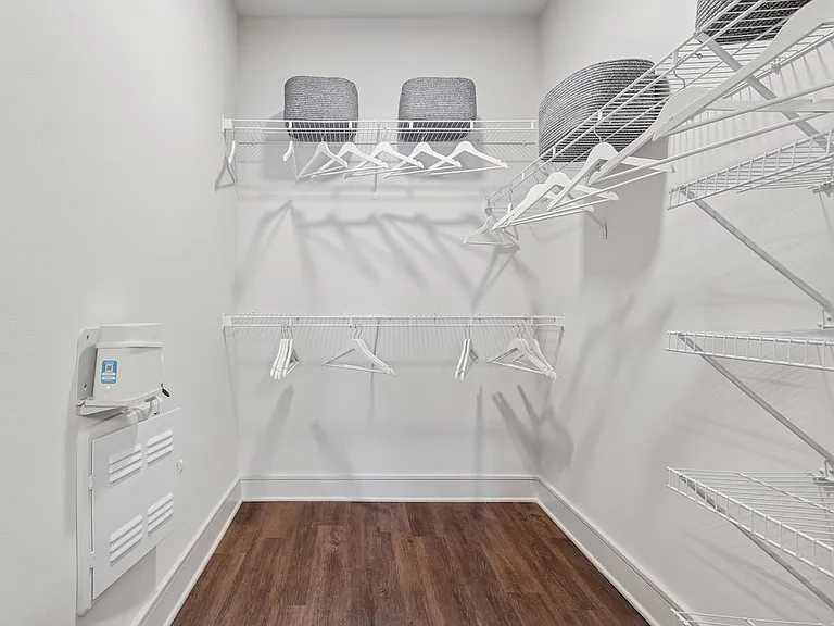 Walk-in closet