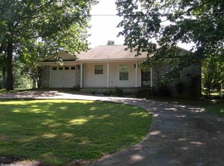 79 Tennyson Dr, Greers Ferry, AR 72067