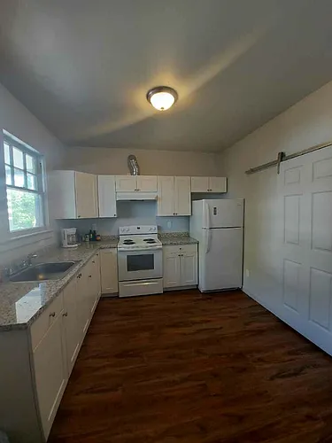 554 SW Jefferson Ave #5 Photo 1 554 SW Jefferson Ave #5 Photo 1