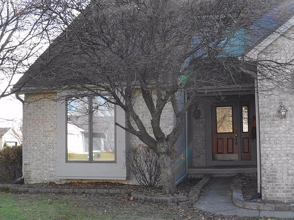 2nd image of 1138 Birchwood Dr