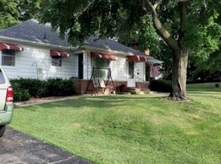 213 Market St, Prophetstown, IL 61277