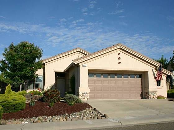 1st image of 1110 Shadow Glen Ln