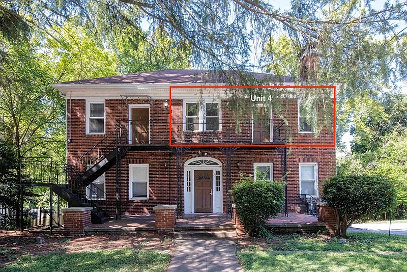 1351 Oxford Rd NE #4