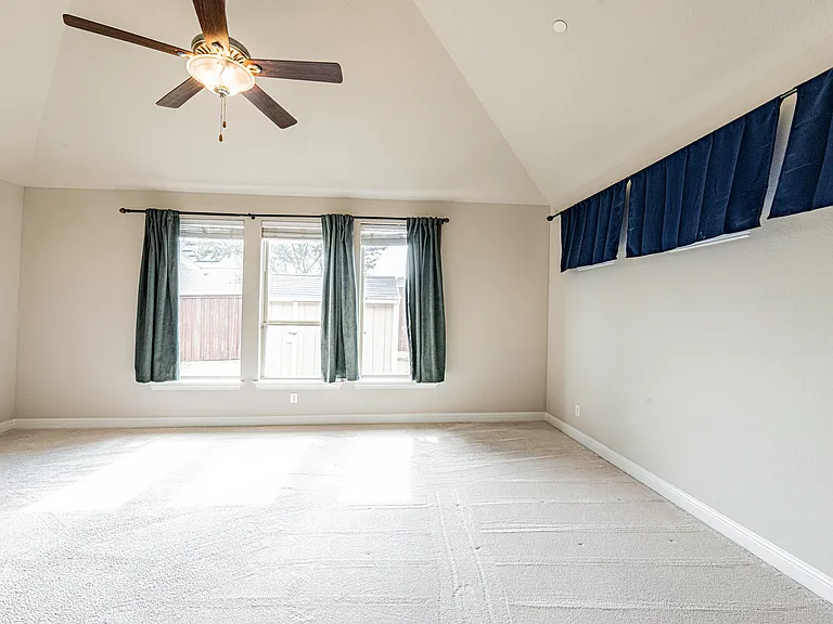 2320 Lewis Canyon Dr — Photo 33