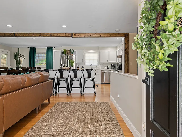 78 Monte Vista Ter — Photo 12