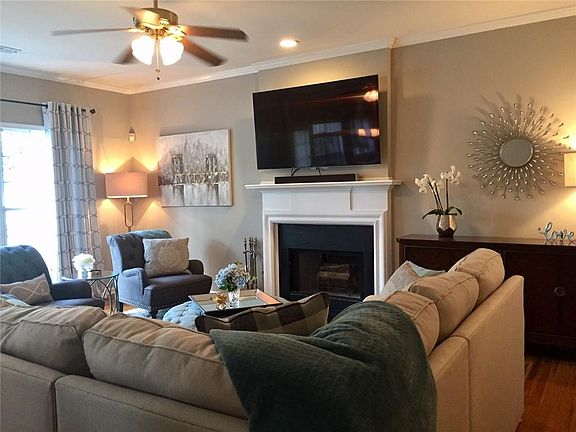 5th image of 2219 Adderbury Ct SW