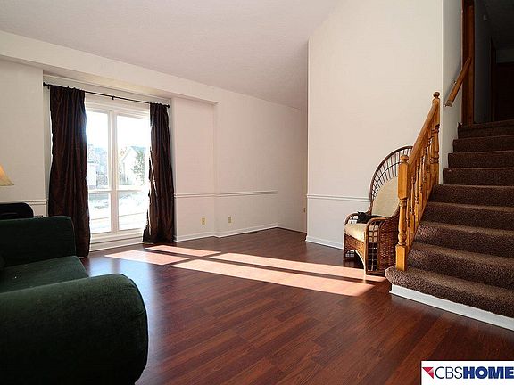 4th image of 15658 Lafayette Ave