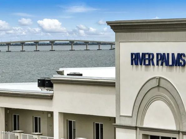 1805 Riverside Dr #301, Titusville, FL 32780