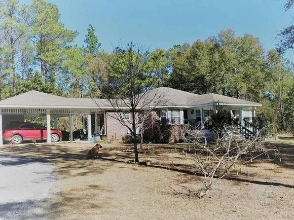 10051 Sweetwater Dr N, Chunchula, AL 36521