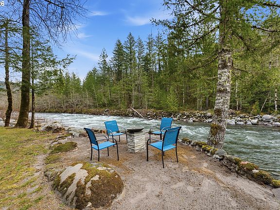 2nd image of 57214 E Marmot Rd