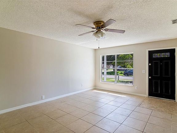 2nd image of 1309 Mill Creek Pl