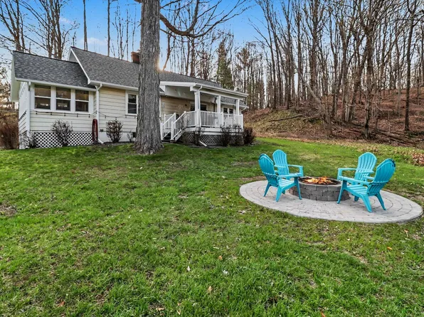 5989 W Barnhart Rd, Ludington, MI 49431