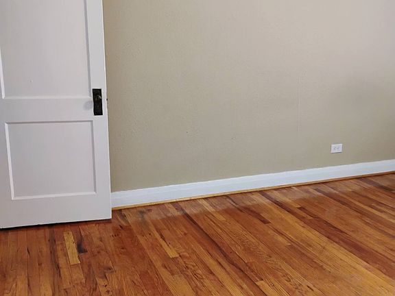 3rd image of 1320 N Pennsylvania St APT 7