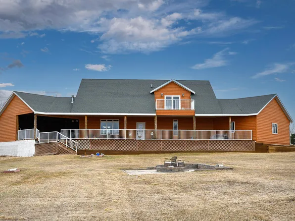 870 36th Ave NW, Coleharbor, ND 58531