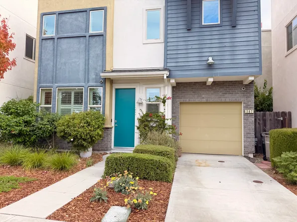 397 Crate Ave, Sacramento, CA 95818
