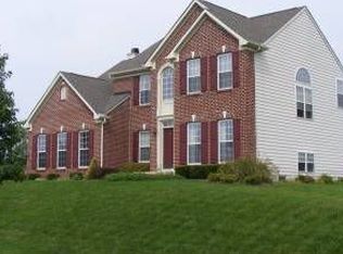 903 Rathlin Ln, Bear, DE 19701