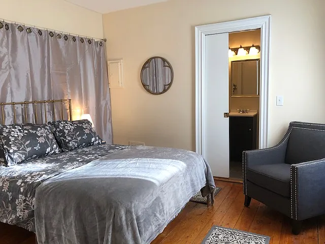 1 bed, 710 sqft, $2,375 — Photo 3