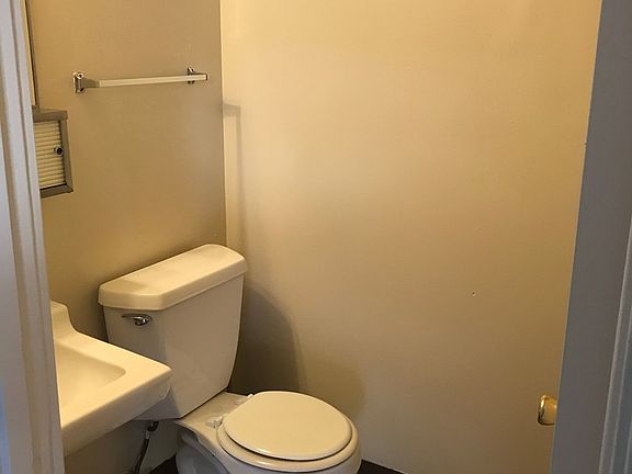 3rd image of 290 Hazel St APT C
