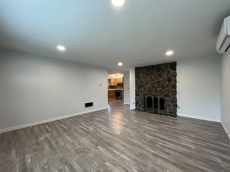 7117 SE Ramona St — Photo 16