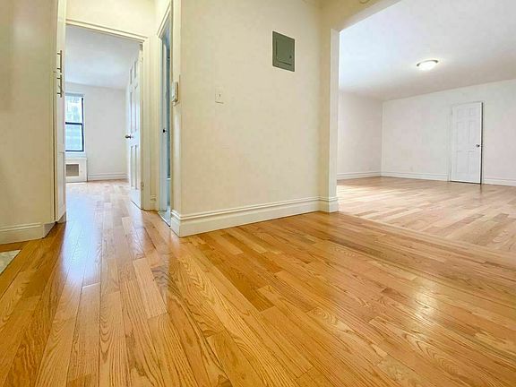 4th image of 155 W 81st St APT 3G