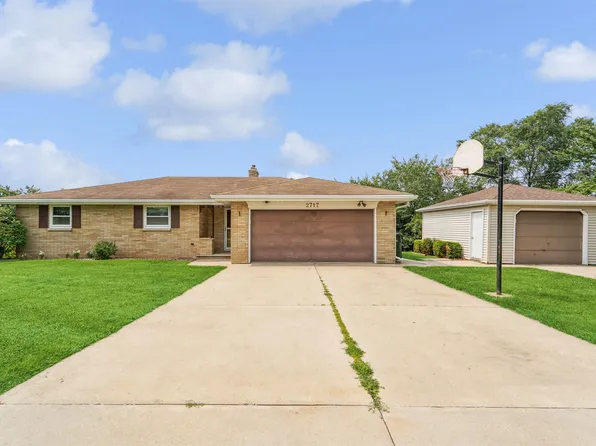 2717 Bay Settlement Rd, Green Bay, WI 54311