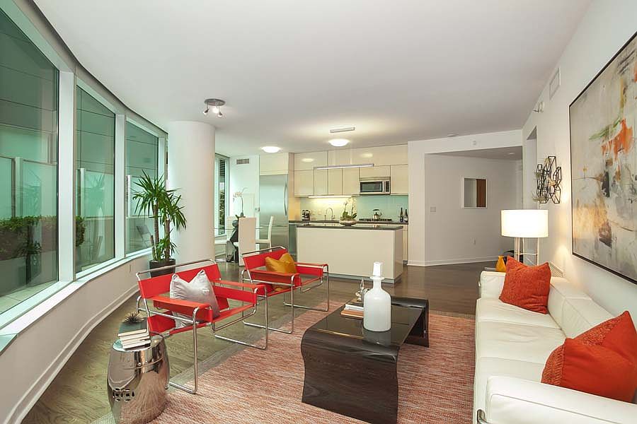 1st image of 338 Spear St Unit 3F