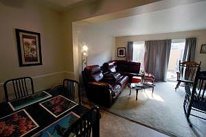 4th image of 1308 Woodbrook Ln