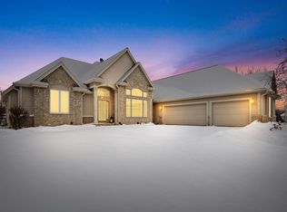 W132N6509 West View COURT, Menomonee Falls, WI 53051