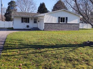 804 E Judd St, Greenville, MI 48838