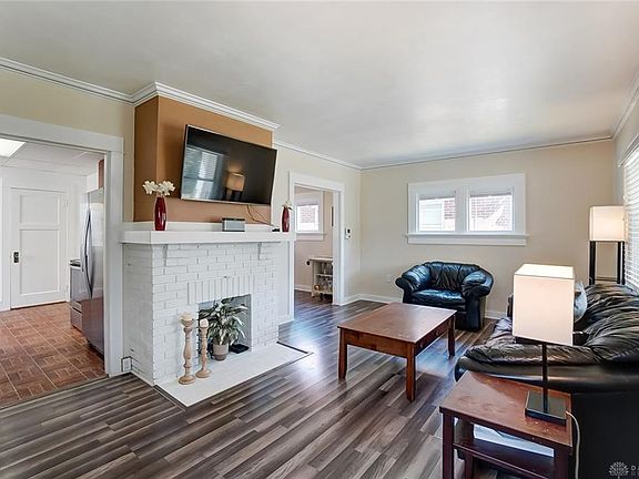 5th image of 1611 Emmons Ave