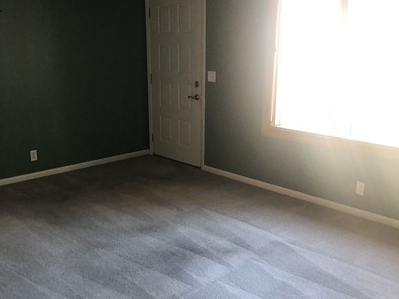5th image of 106 Crosslin Cir