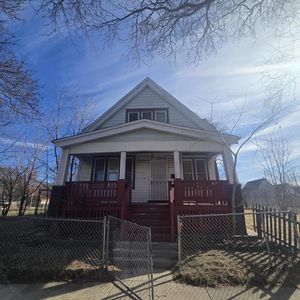 2548 N 18th STREET, Milwaukee, WI, 53206