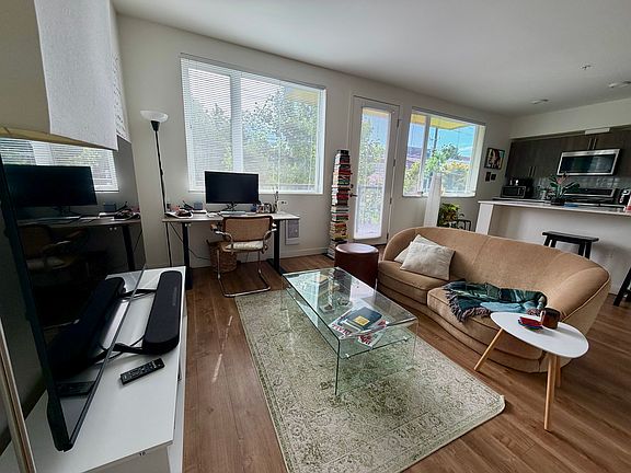 3rd image of 121 12th Ave E #307