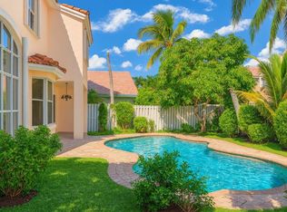19101 NW 11th St, Pembroke Pines, FL 33029