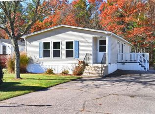 131 Little Pond Rd, South Kingstown, RI 02879