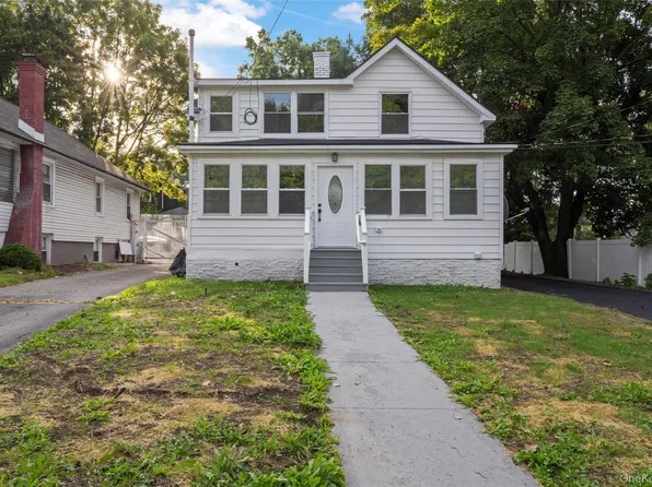1258 North Avenue, Beacon, NY 12508