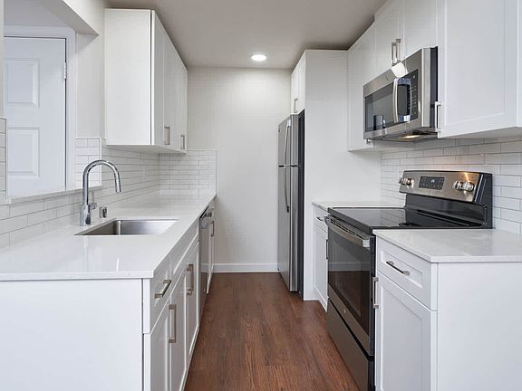Kitchen with Stainless Steel Appliances