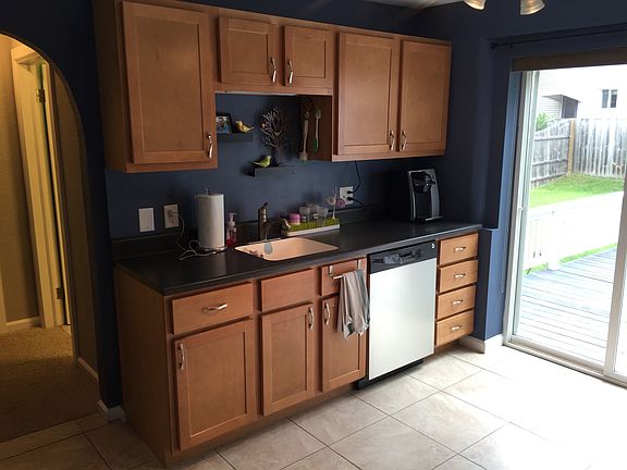 5th image of 2312 Oakwood Ave NE