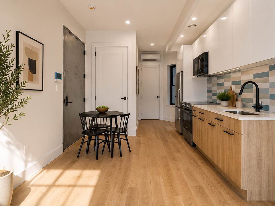 1st image of 2553 Bedford Ave APT 1B