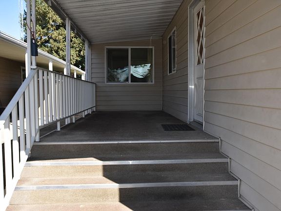 3rd image of 24 Quail Hollow Dr #24