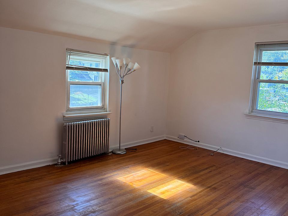 1st image of 567 Boulevard Floor 2
