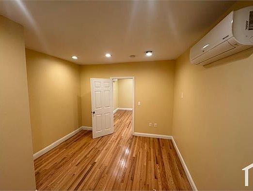 3rd image of 27 Fessenden St #1