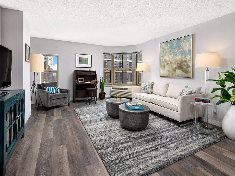 Model Unit Living Room
