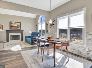 12 Smokey Ridge Ct, Newnan, GA 30263